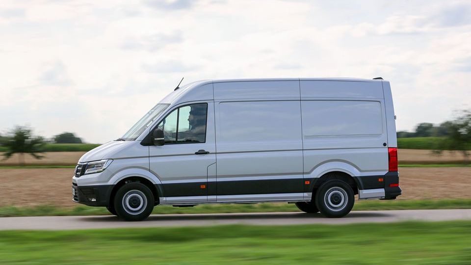 VW Caddy Transporter weiß